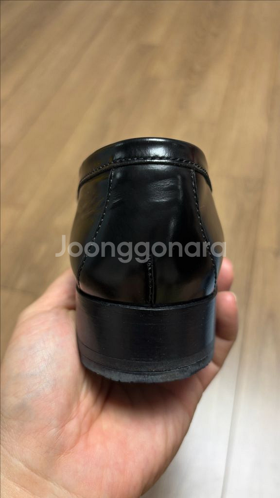 프라다 여자 로퍼 모카신(ID902M) 245사이즈 37.5--9