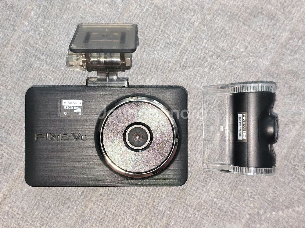 파인뷰 LX2000 (본체.후방카메라)--0