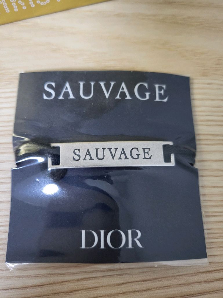 정품) 디올 소바쥬 브레이슬릿 팔찌 (코스메틱)--1