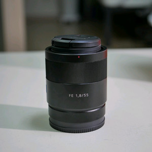 소니 55.8z 55mm f1.8 자이즈