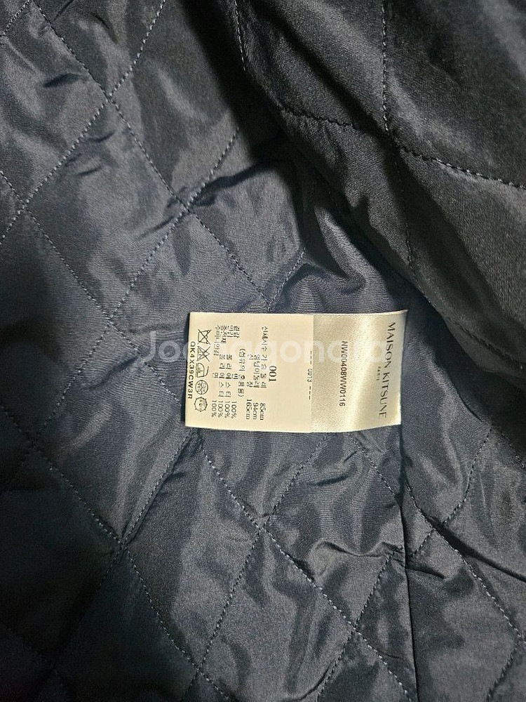 정품 거의새것 메종키츠네 퀼팅 네이비 코듀로이 재킷--2