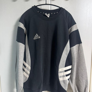 아디다스 빈티지 맨투맨 (105)