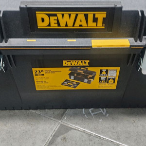 디월트 23인치 공구함 DWST23001 워터씰 공구통