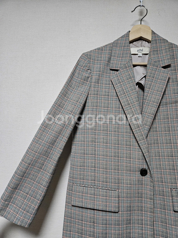 아떼 바네사브루노 체크 자켓 36사이즈--6