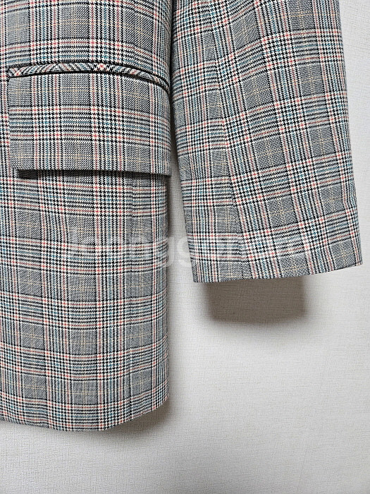 아떼 바네사브루노 체크 자켓 36사이즈--5