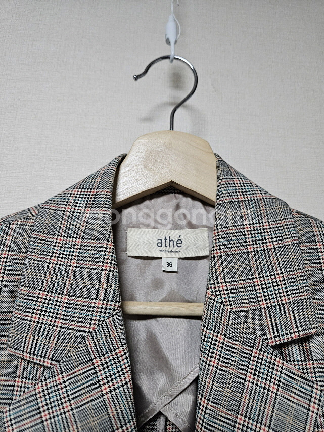 아떼 바네사브루노 체크 자켓 36사이즈--3