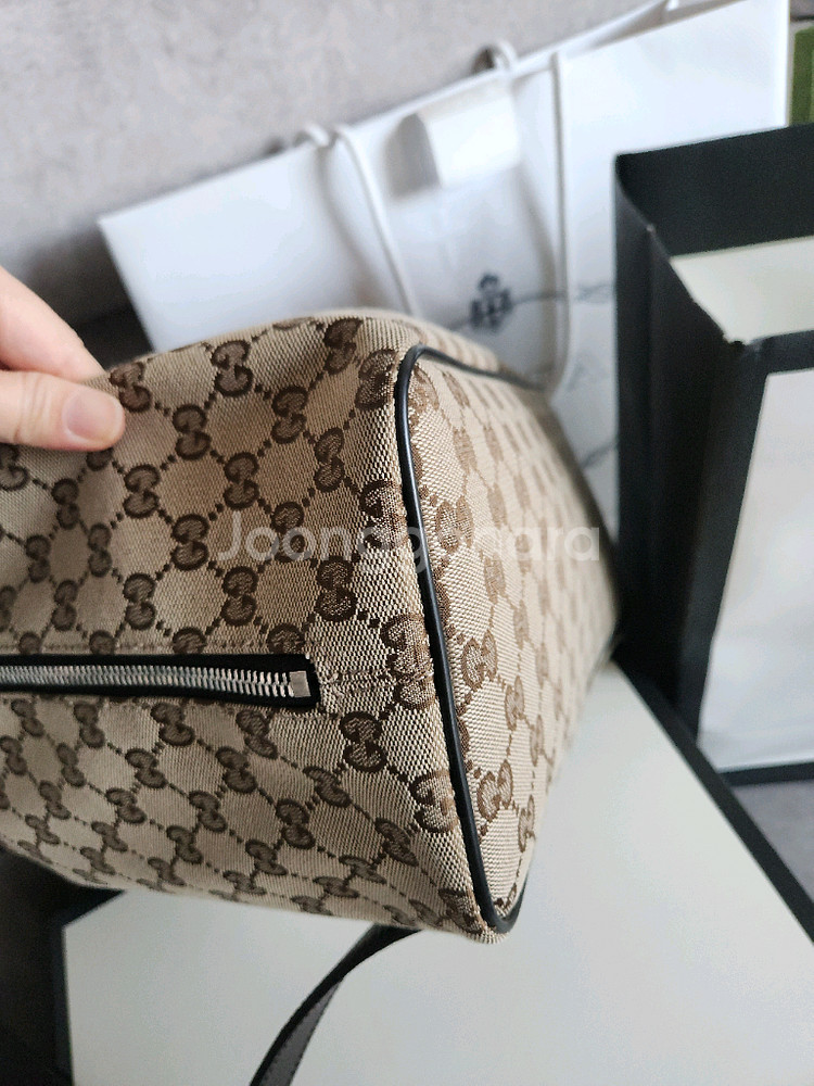 구찌 GG 캔버스 드로스트링백 정품 구찌 GG 자카드 버킷백 백팩 가방 풀박스 거의 새것--2