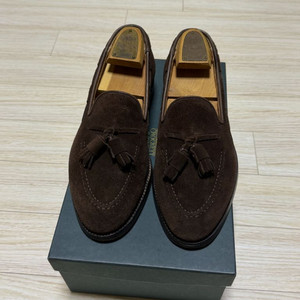 크로켓앤존스 카벤디쉬3 uk5.5e 다크브라운 스웨이드 테슬로퍼