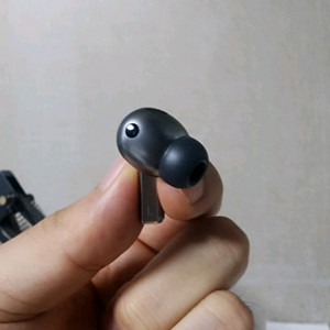 버즈 3 프로 실버 왼쪽,오른쪽 유닛 판매합니다