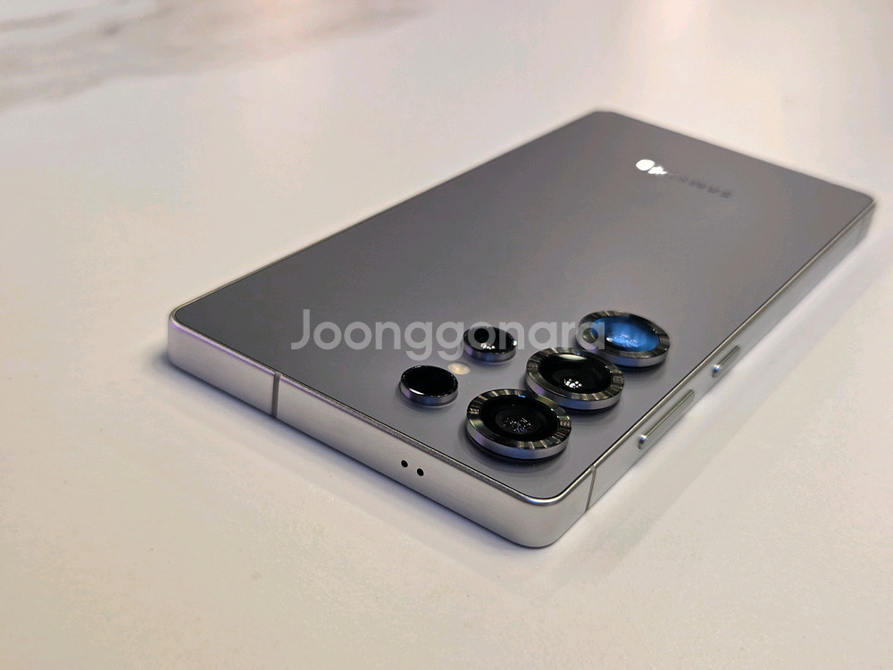 서울 130만 새것급 자급제 *갤럭시S25울트라512g--1