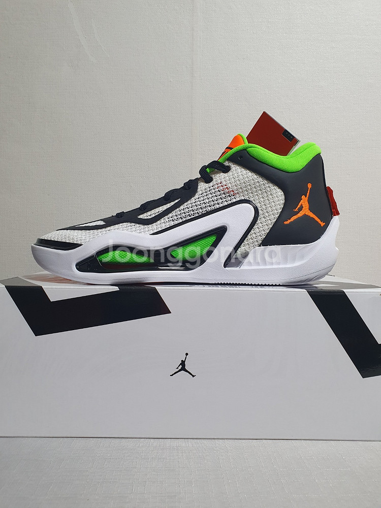 새상품 / 정품 ] 270mm 나이키 조던 테이텀1 H--4