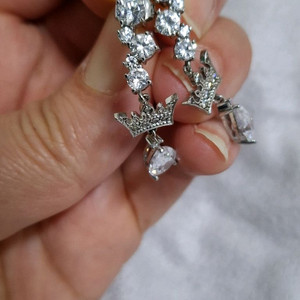 제이에스티나 실버귀걸이