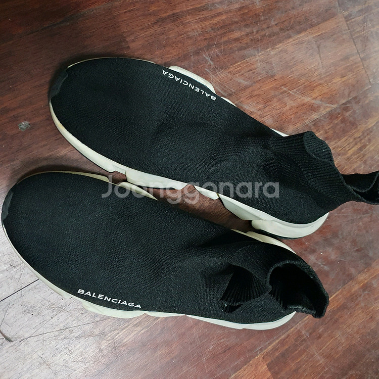 발렌시아가 스피드러너 스니커즈--0