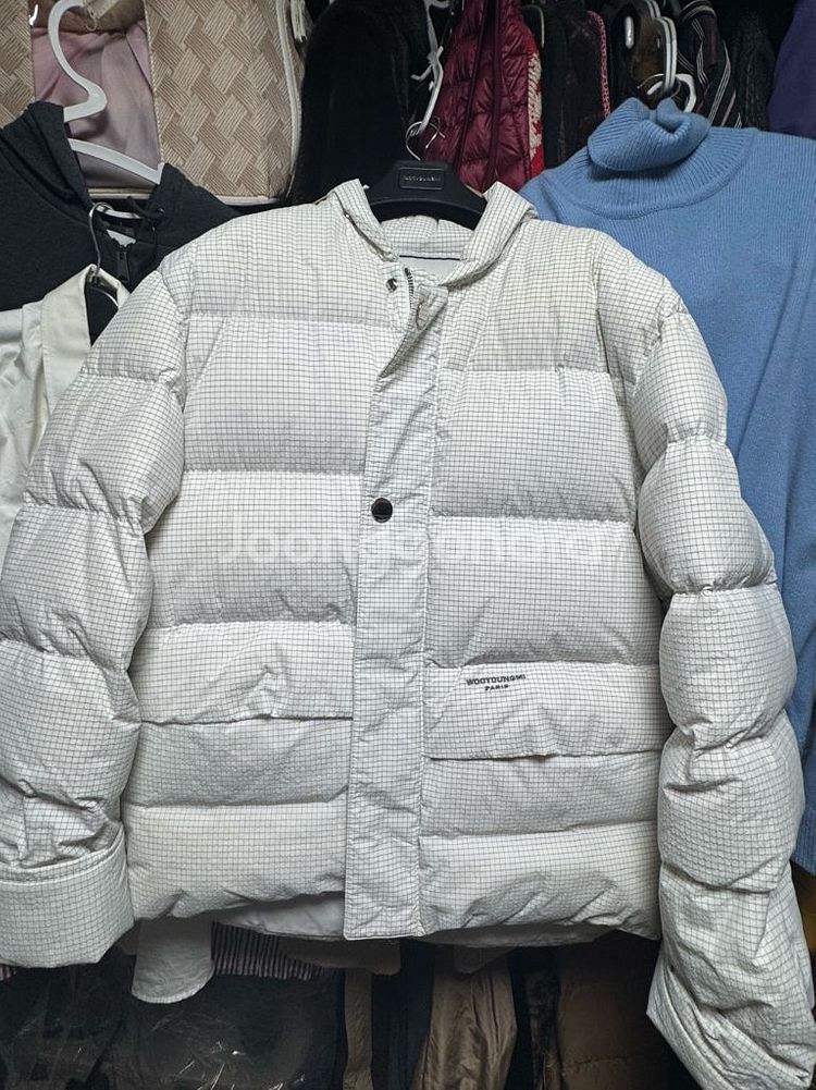 우영미 남성 화이트 커프스 디테일 다운 자켓 L(48)--0