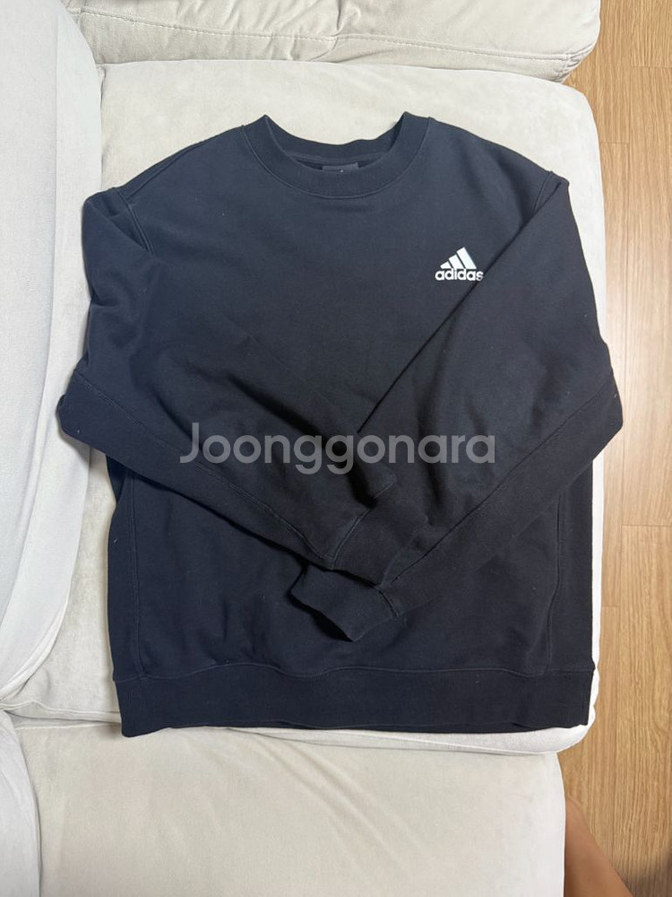 아디다스 맨투맨 정품--0