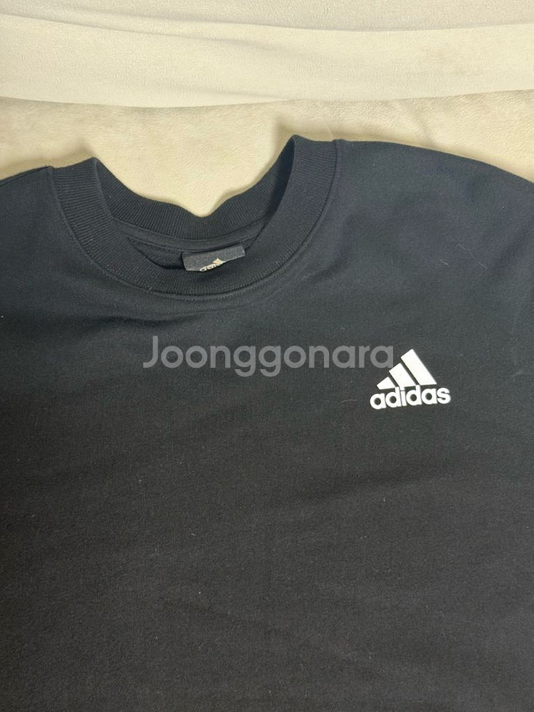 아디다스 맨투맨 정품--2