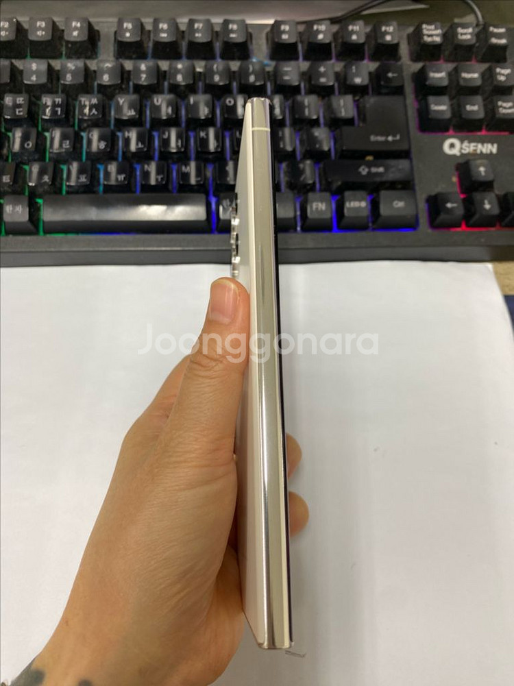 갤럭시S23울트라 크림 A급 256GB 무잔상 메인폰--5