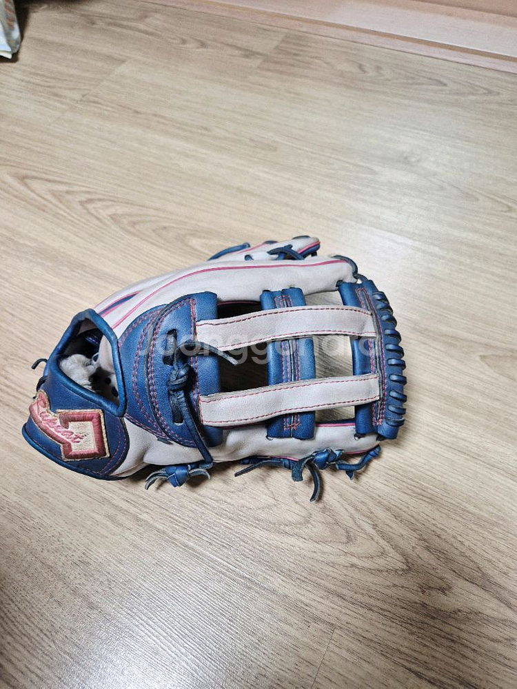 야구글러브 길들이기 (보정가능)--2