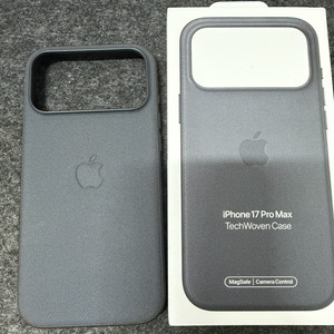 애플 정품 아이폰17 프로맥스 테크우븐 블랙 케이스팔아요