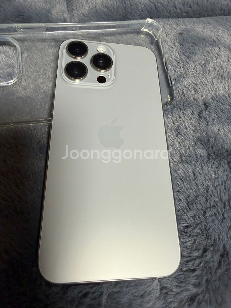 아이폰15 PRO MAX 256 네추럴 티타늄+케이스티파이 메종키츠네 등--2