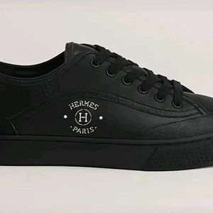 에르메스 Get 스니커즈 40 사이즈 블랙 팝니다.