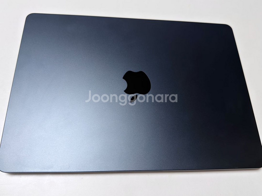 맥북에어 M2 13인치 미드나이트 8G 256G 기본형--1