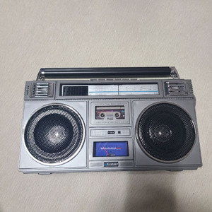 블라우풍트 Retro Redio Speaker