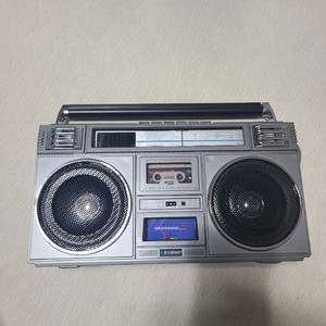 블라우풍트 Retro Redio Speaker