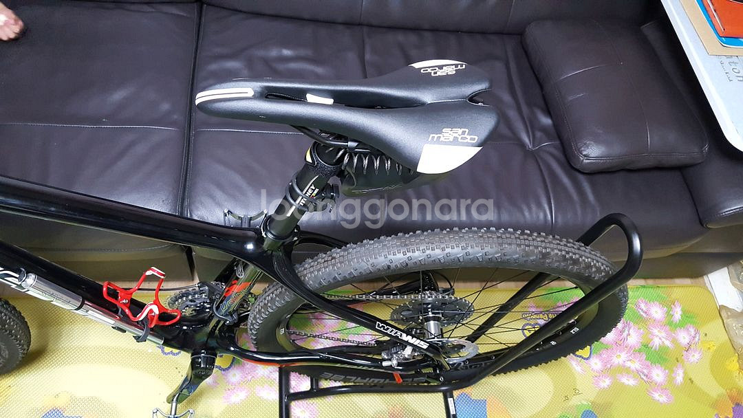 위아위스 볼티오 나노2 풀카본 MTB 자전거--3