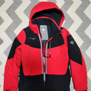 데상트 주니어 스키복, 골드윈 스키 미들러