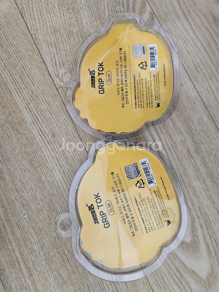 펭수 에어팟 케이스 그립톡 두개--3