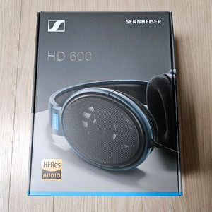 젠하이저 HD600 미개봉 팝니다