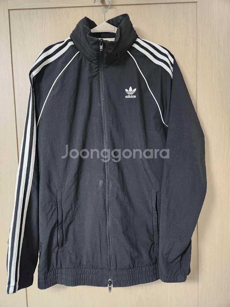 아디다스 슈퍼스타 윈드브레이커 바람막이 사이즈L--0