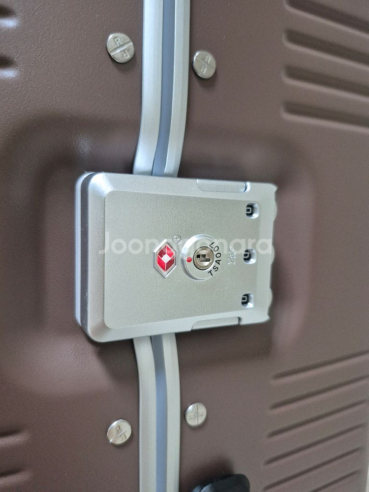 로우로우캐리어 26인치(새상품)--5