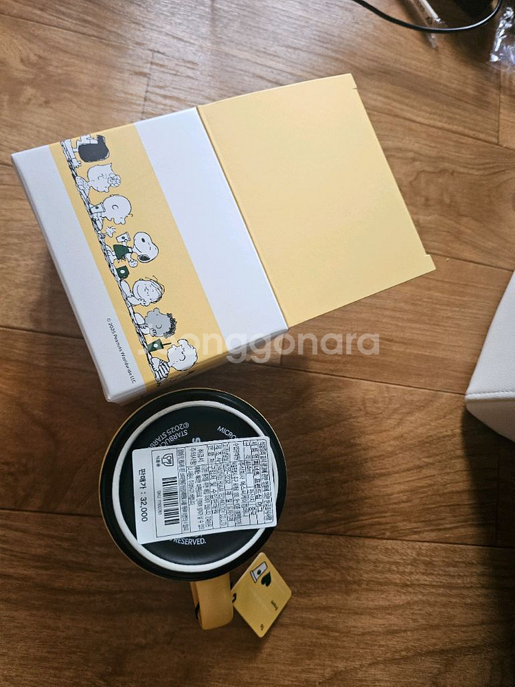 35000 스타벅스 스누피 콜라보 머그컵 정가이하1개새것--3