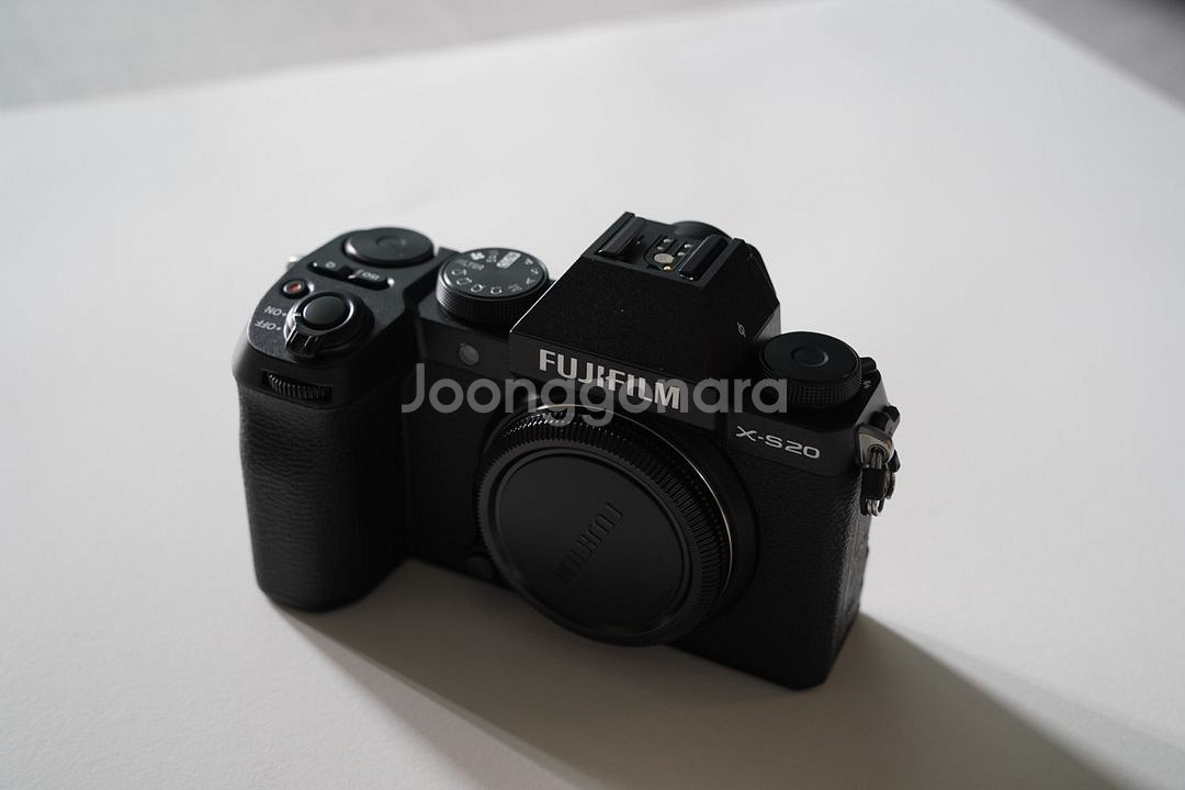 후지필름 X-S20 + XC15-45mm 렌즈, 배터리 2개--0