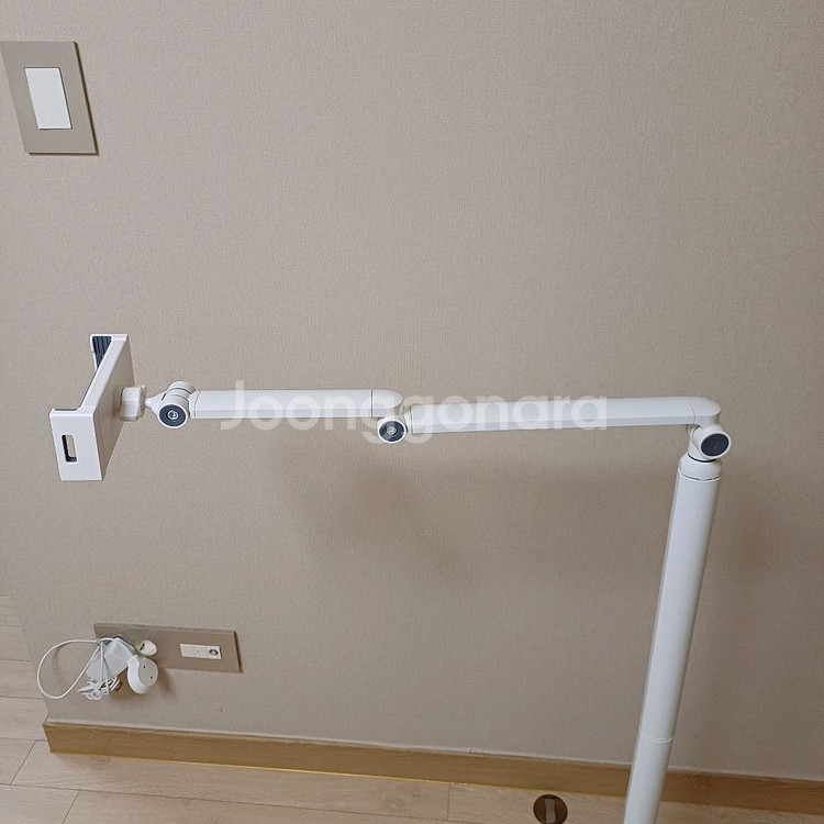 태블릿 거치대 마운트뷰 스탠드형 MV-PD03 튼튼한 코끼리 거치대팜~--2