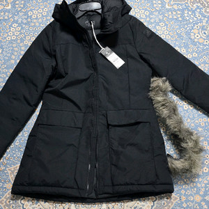 아디다스 여성 패딩 점퍼