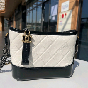 샤넬 가브리엘 호보백 (화이트/스몰)