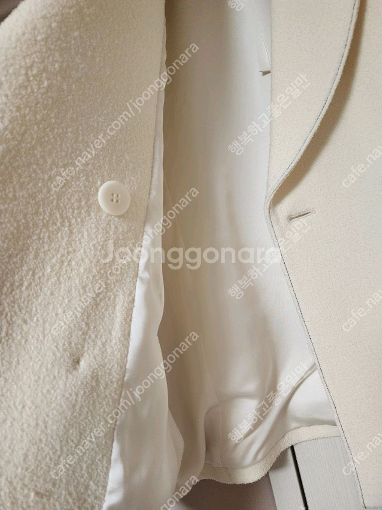 더캐시미어((the CASHMERE)부클 크림자켓.55--3