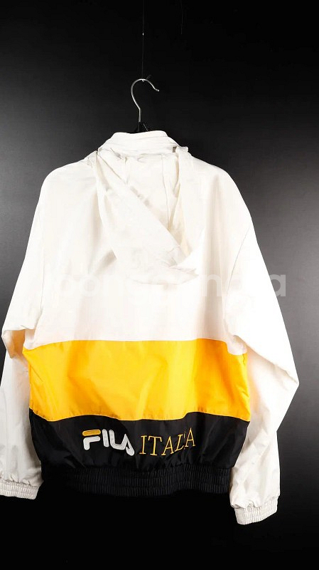 [S] 휠라 삼색 밴딩 바람막이--5