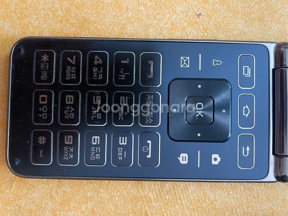 삼성 갤럭시 폴더폰1 공기계팝니다--9