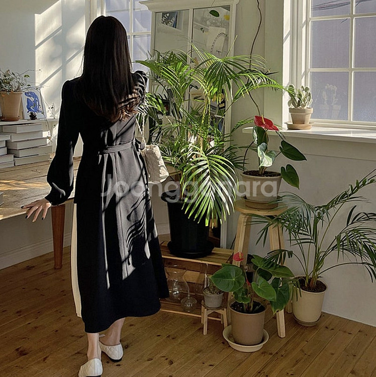 블랙 원피스 #고급스러움 #격식자리 #55사즈 #급처.--2