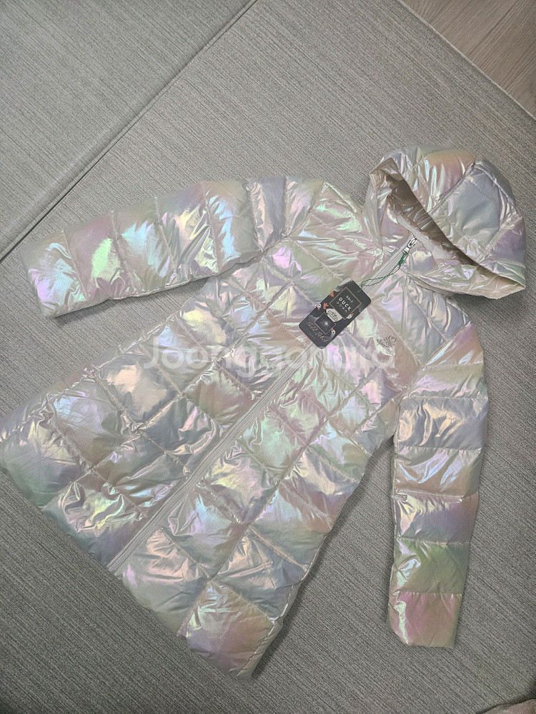 베네통키즈 경량점퍼 아이보리 145사이즈 새상품--0