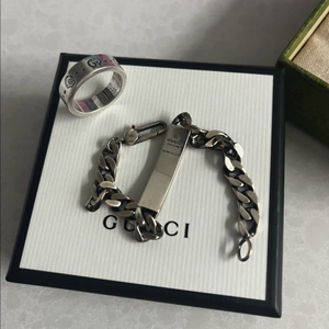 구찌 GG 고스트 링 & 체인 팔찌 세트