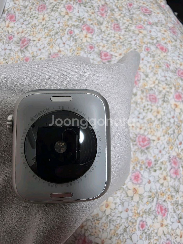 애플워치 SE 2세대 44mm 실버 sk 셀룰러버전 팜--2