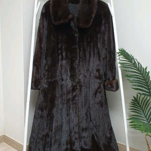 롱 통밍크 코트