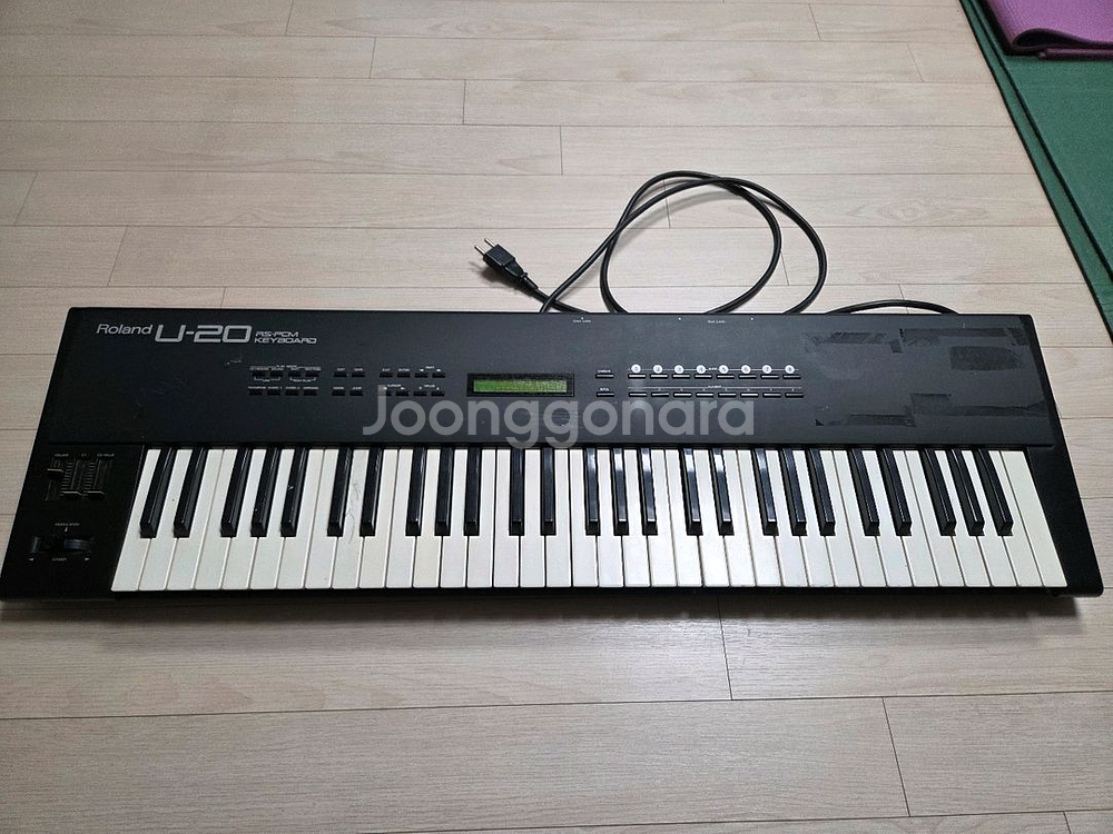 롤랜드 U-20 신디사이져--1