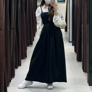 더일마 블랙 와이드 점프 수트