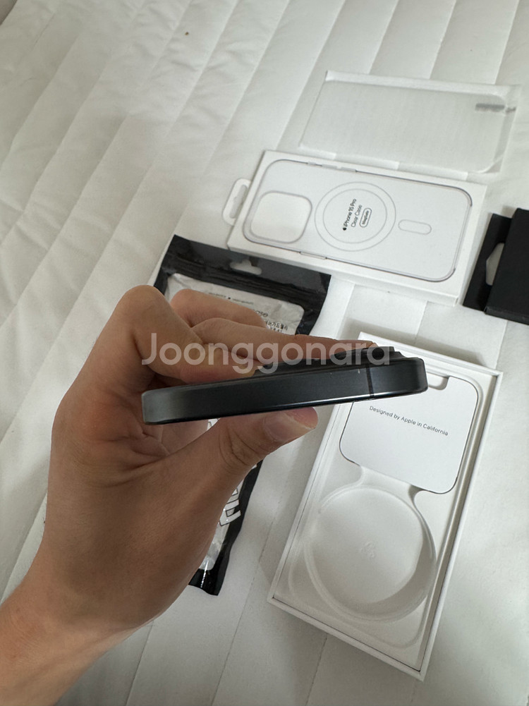 아이폰15프로 128gb 블랙 + 정품맥세이프케이스--5
